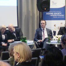 Konferencja Zdrowie i aktywne starzenie się społeczeństwa